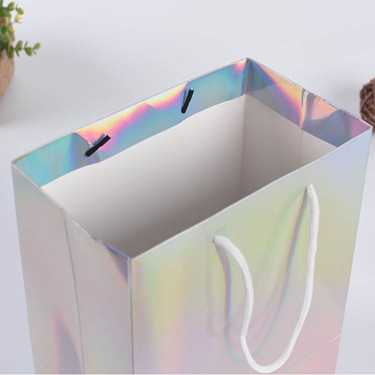 حقيبة تسوق ورقية ثلاثية الأبعاد بتصميم مخصص من ليباك مع شعارك